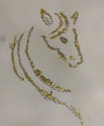 رسمتها طفلة 10 سنوات.. لوحة "الحصان الذهبي" حديث السوشيال ميديا في الإمارات
