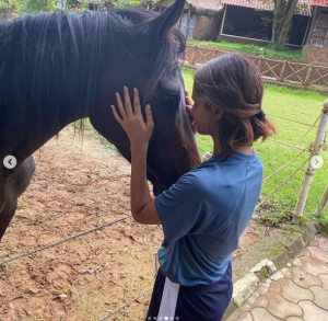 شاكتي موهان عن حصانها:" قابلت شخصاً مثلي"