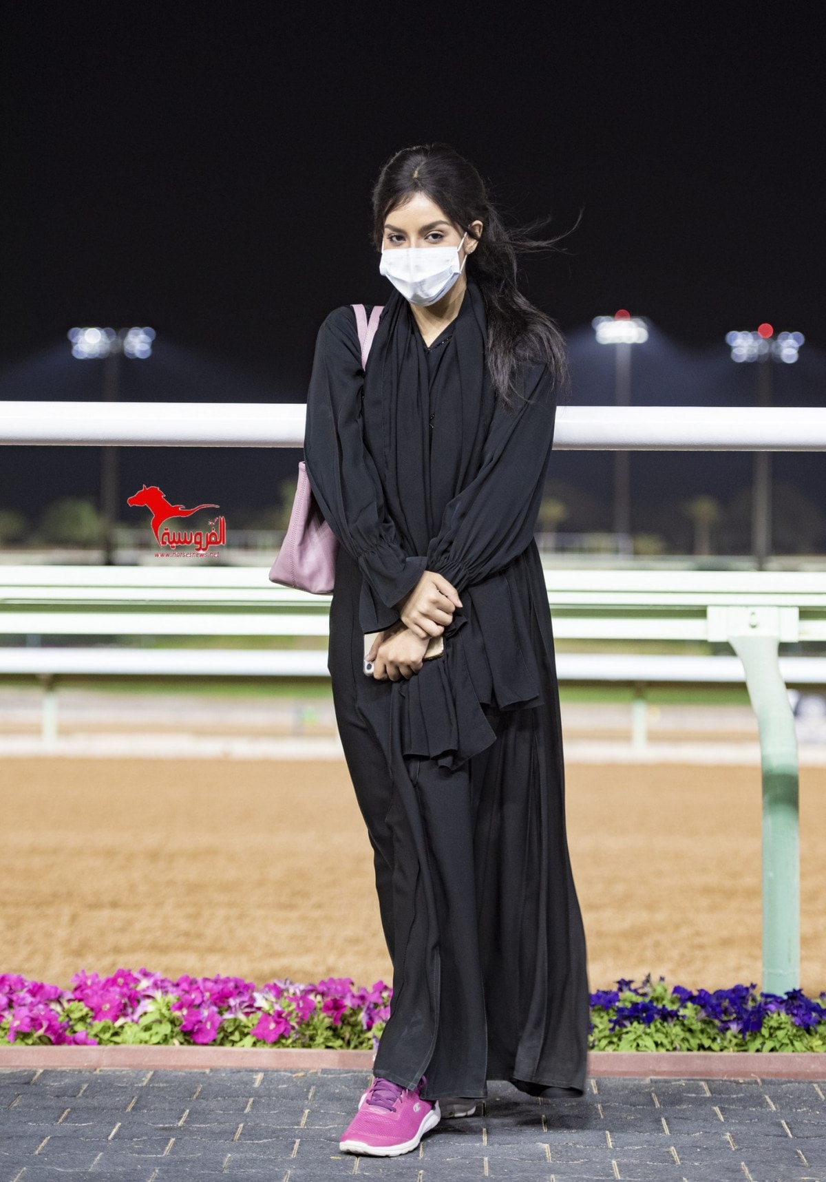 أمل فيصل أول فارسة سعودية تشارك في سباقات ميدان الملك عبد العزيز