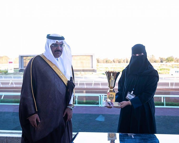 بالصور.. سارة القحطاني تروي رحلة الوصول للقب أول مدربة سباقات خيل بالسعودية