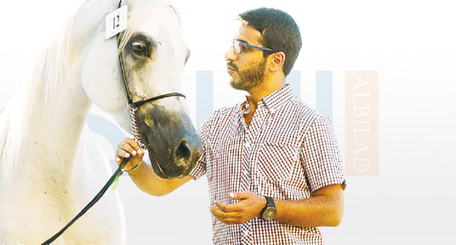 بالصور.. أفضل منتج سعودي يروي قصة عشقه لـ الخيول الأصيلة