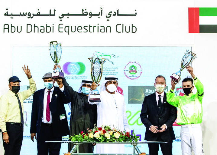 خيول إسطبلات "العجبان" تحصد 3 انتصارات بـ نادي أبو ظبي للفروسية