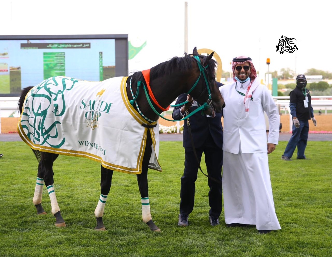 شاهد.. الحصان "امبلم" أول الفائزين في تحدي الخيالة الدوليين بكأس السعودية