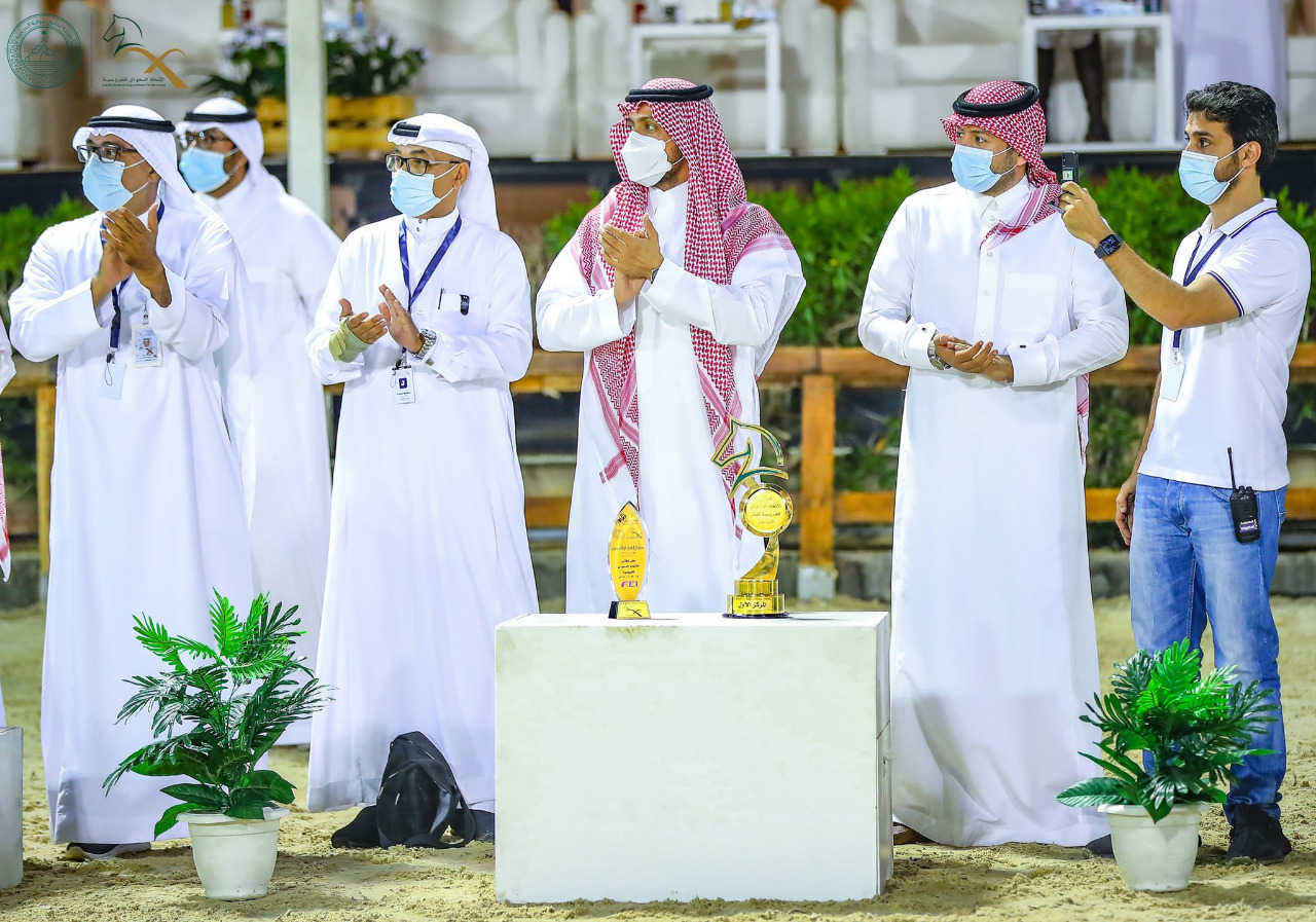 بالأسماء والصور.. أبطال بطولة الاتحاد السعودي للفروسية