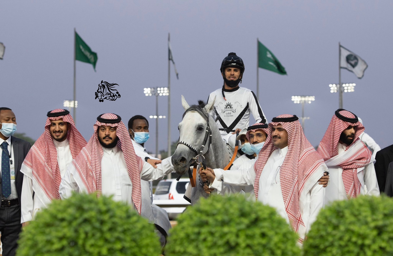 اسطبلات الخالدية تنتزع لقب كأس نادي سباقات الخيل بميدان الملك عبد العزيز