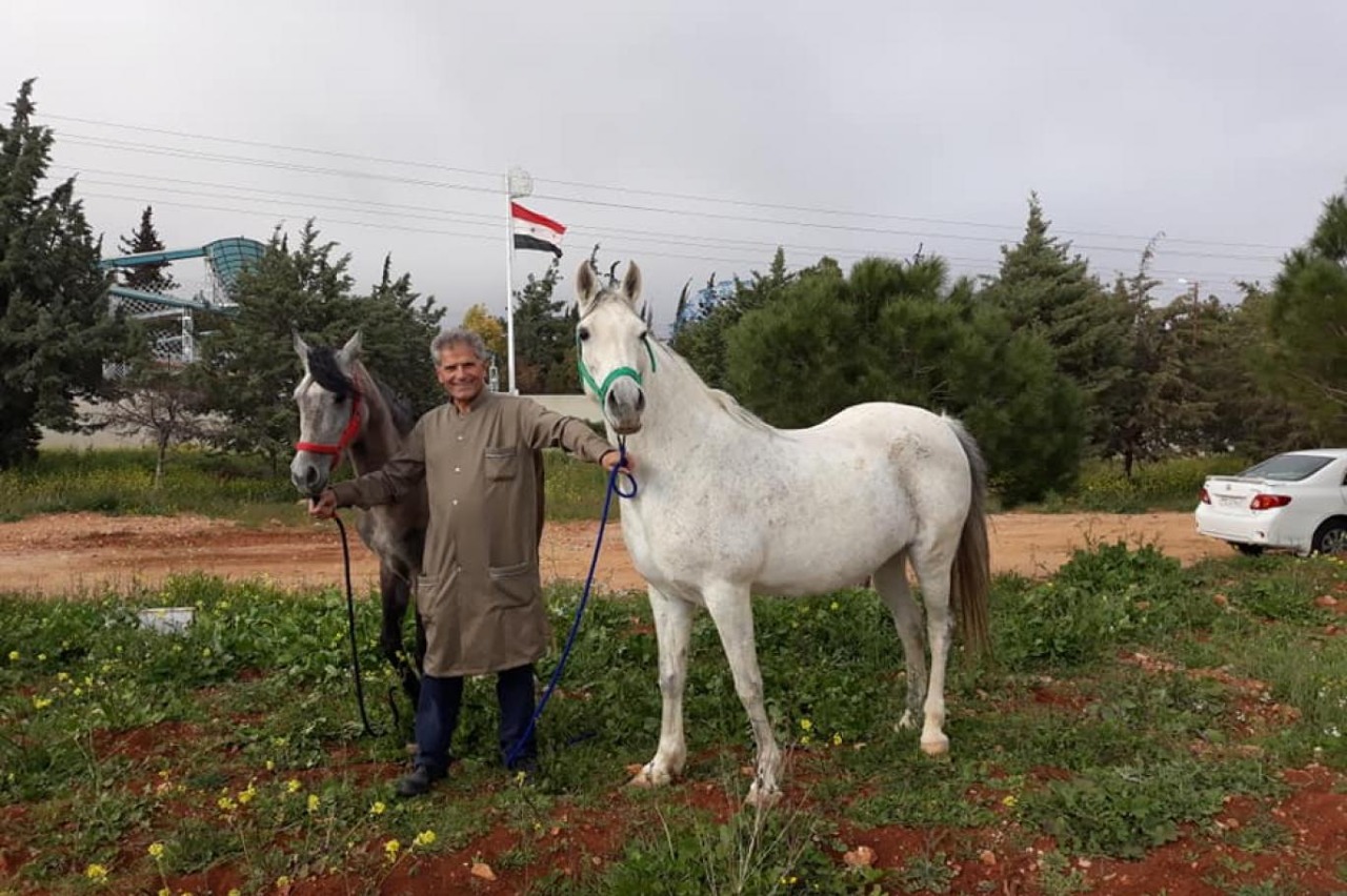 بالصور.. رحالة سوري على ظهر حصان من دمشق إلى موسكو