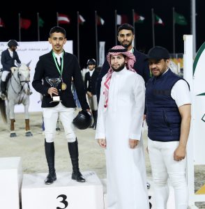 عبدالله الغامدي يفوز بالشوط المتوسط لكاس امير الرياض 